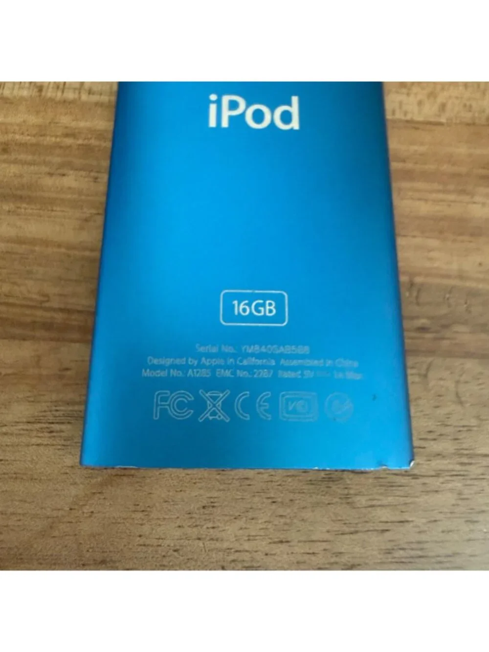 Apple iPod Nano 5th Gen 16GB Blue MP3 Player With Accessories *Tested*